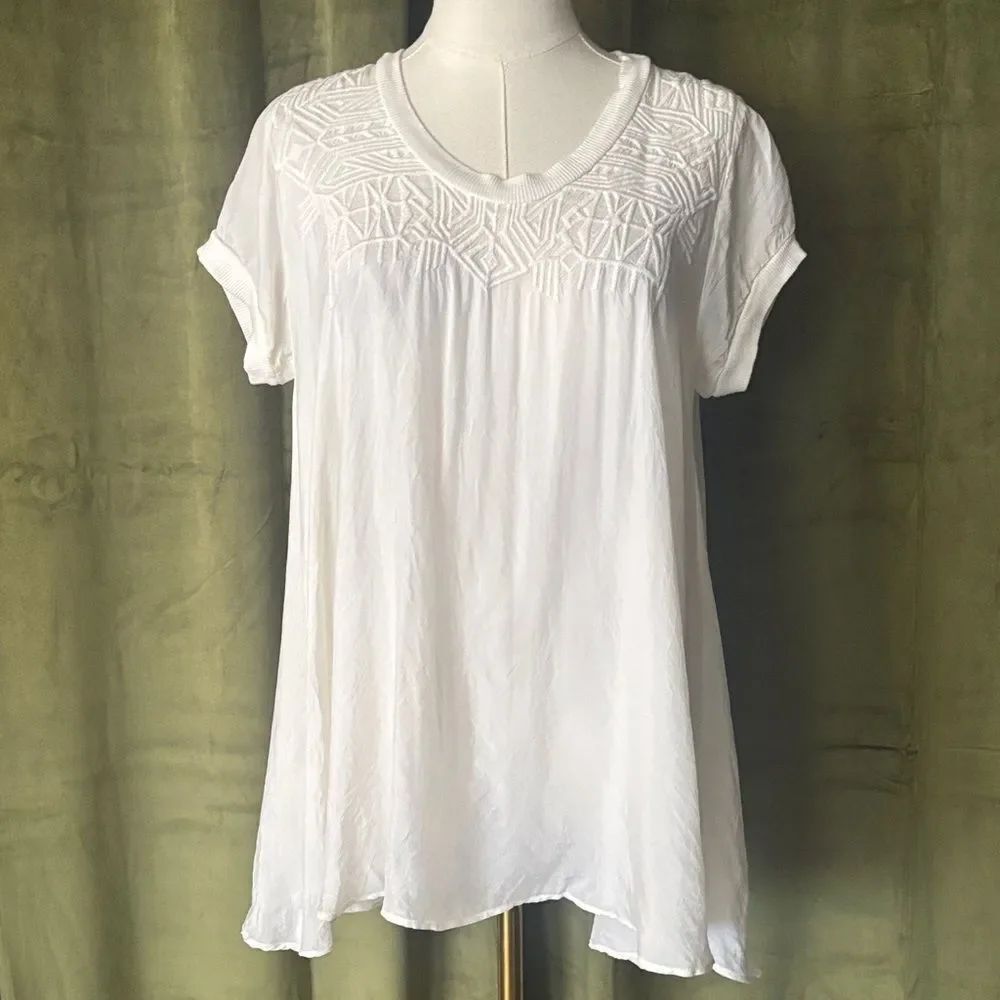 Johnny Was Ivory Embroidered Tunic top, XS